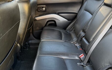 Mitsubishi Outlander III рестайлинг 3, 2008 год, 1 145 000 рублей, 15 фотография