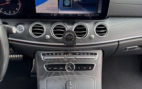 Mercedes-Benz E-Класс, 2019 год, 4 200 000 рублей, 14 фотография