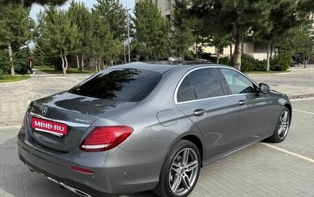 Mercedes-Benz E-Класс, 2019 год, 4 200 000 рублей, 6 фотография