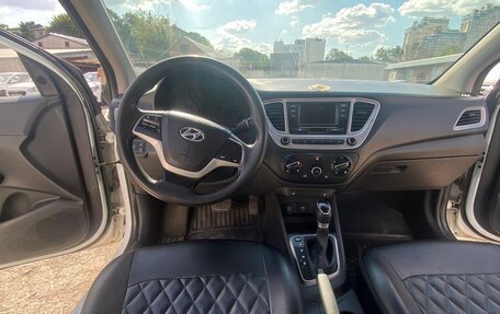 Hyundai Solaris II рестайлинг, 2019 год, 650 000 рублей, 10 фотография