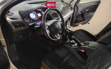 Renault Megane III, 2013 год, 600 000 рублей, 28 фотография