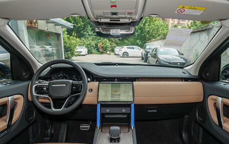 Land Rover Discovery Sport I рестайлинг, 2025 год, 5 249 000 рублей, 9 фотография