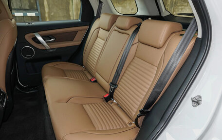 Land Rover Discovery Sport I рестайлинг, 2025 год, 5 249 000 рублей, 19 фотография