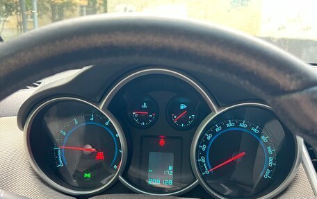 Chevrolet Cruze II, 2012 год, 550 000 рублей, 7 фотография