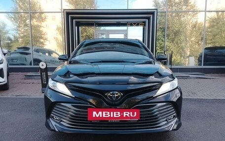 Toyota Camry, 2020 год, 3 099 000 рублей, 2 фотография