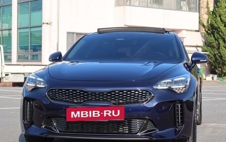 KIA Stinger I, 2022 год, 2 107 000 рублей, 1 фотография