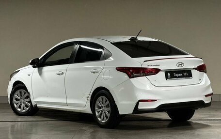 Hyundai Solaris II рестайлинг, 2017 год, 525 000 рублей, 3 фотография
