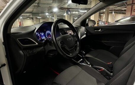 Hyundai Solaris II рестайлинг, 2017 год, 525 000 рублей, 5 фотография