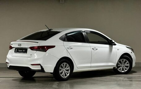 Hyundai Solaris II рестайлинг, 2017 год, 525 000 рублей, 4 фотография