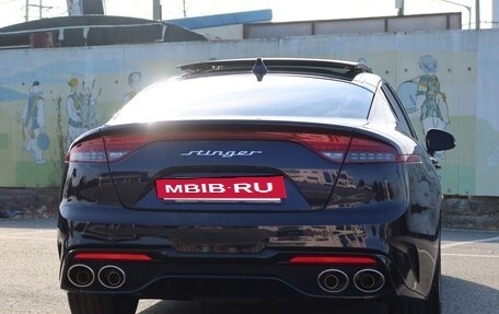KIA Stinger I, 2022 год, 2 107 000 рублей, 4 фотография