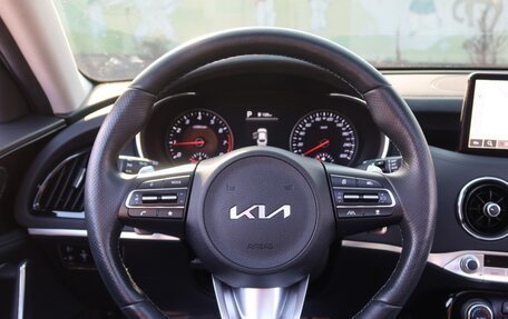 KIA Stinger I, 2022 год, 2 107 000 рублей, 7 фотография
