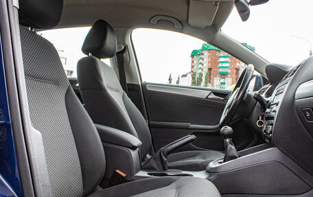 Volkswagen Jetta VI, 2011 год, 899 000 рублей, 23 фотография
