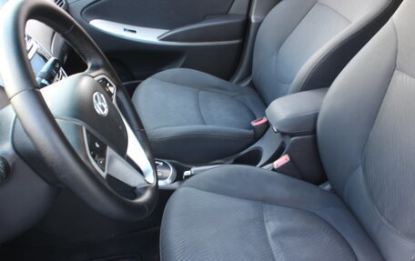 Hyundai Solaris II рестайлинг, 2011 год, 715 000 рублей, 10 фотография
