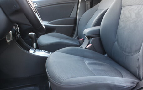Hyundai Solaris II рестайлинг, 2011 год, 715 000 рублей, 11 фотография