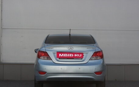 Hyundai Solaris II рестайлинг, 2011 год, 715 000 рублей, 4 фотография