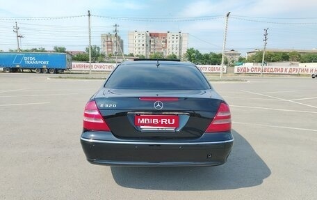 Mercedes-Benz E-Класс, 2003 год, 740 000 рублей, 3 фотография
