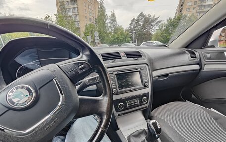 Skoda Octavia, 2011 год, 650 000 рублей, 8 фотография