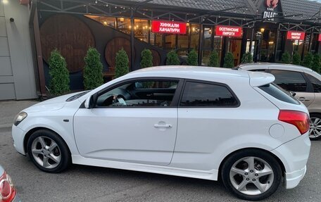 KIA cee'd I рестайлинг, 2009 год, 820 000 рублей, 2 фотография