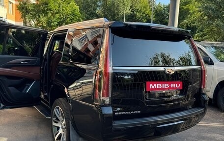 Cadillac Escalade IV, 2016 год, 5 450 000 рублей, 4 фотография
