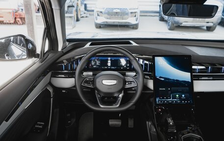 Geely Atlas, 2024 год, 3 779 900 рублей, 19 фотография