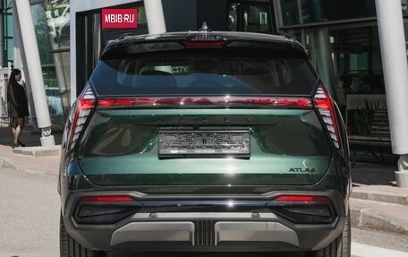Geely Atlas, 2024 год, 3 779 900 рублей, 9 фотография