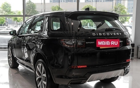 Land Rover Discovery Sport I рестайлинг, 2025 год, 5 249 000 рублей, 3 фотография