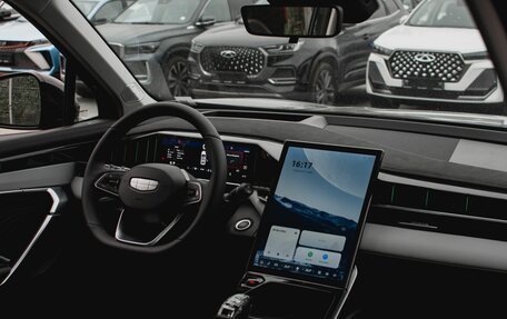 Geely Atlas, 2024 год, 3 977 900 рублей, 24 фотография