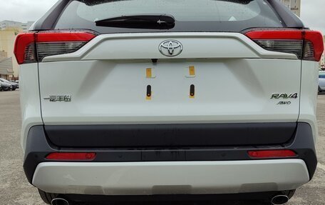 Toyota RAV4, 2025 год, 3 850 000 рублей, 4 фотография