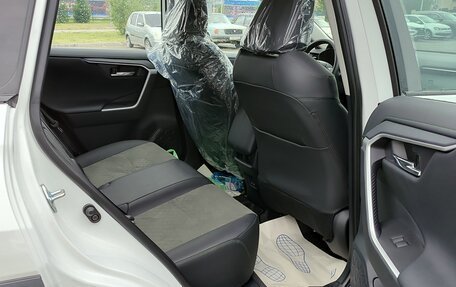 Toyota RAV4, 2025 год, 3 850 000 рублей, 14 фотография