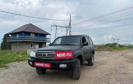 Toyota Land Cruiser 100 рестайлинг 2, 1998 год, 2 100 000 рублей, 2 фотография