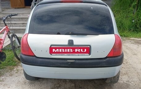 Renault Clio III, 2001 год, 120 000 рублей, 4 фотография