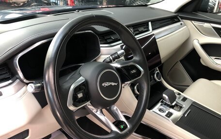 Jaguar F-Pace, 2021 год, 5 200 000 рублей, 16 фотография