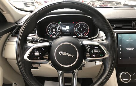 Jaguar F-Pace, 2021 год, 5 200 000 рублей, 17 фотография