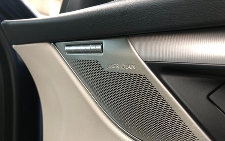 Jaguar F-Pace, 2021 год, 5 200 000 рублей, 28 фотография