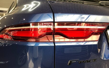Jaguar F-Pace, 2021 год, 5 200 000 рублей, 34 фотография