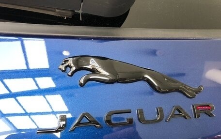 Jaguar F-Pace, 2021 год, 5 200 000 рублей, 30 фотография