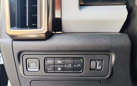 GMC Hummer EV, 2023 год, 14 500 000 рублей, 32 фотография