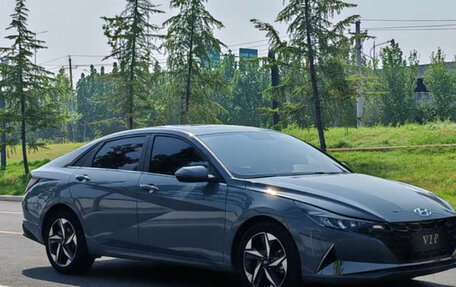Hyundai Elantra, 2022 год, 1 450 000 рублей, 3 фотография