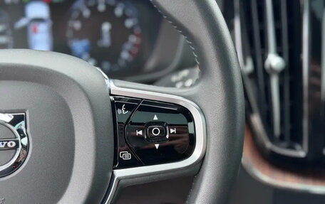 Volvo XC60 II, 2021 год, 2 650 333 рублей, 13 фотография