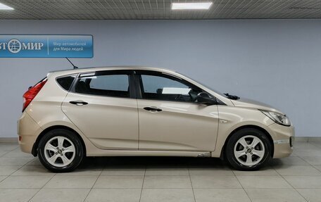 Hyundai Solaris II рестайлинг, 2011 год, 600 000 рублей, 4 фотография