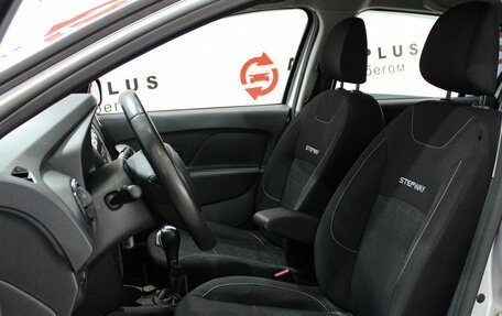 Renault Sandero II рестайлинг, 2016 год, 799 000 рублей, 10 фотография