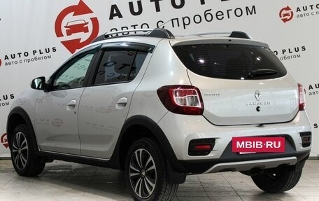Renault Sandero II рестайлинг, 2016 год, 799 000 рублей, 2 фотография