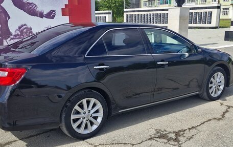 Toyota Camry, 2013 год, 2 200 000 рублей, 7 фотография