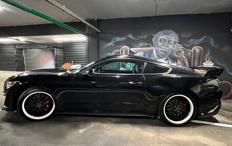 Ford Mustang VI рестайлинг, 2016 год, 2 500 000 рублей, 2 фотография