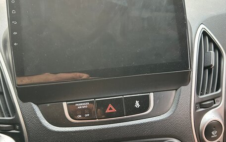 Hyundai ix35 I рестайлинг, 2010 год, 890 000 рублей, 6 фотография