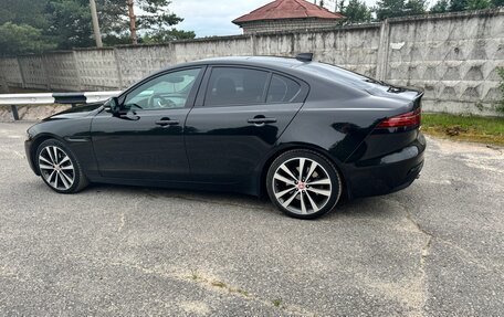 Jaguar XE I рестайлинг, 2019 год, 3 200 000 рублей, 34 фотография