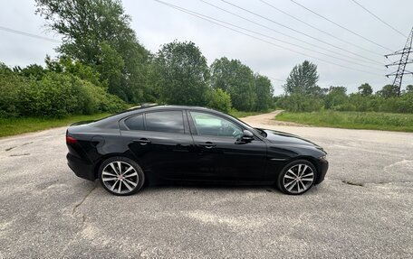 Jaguar XE I рестайлинг, 2019 год, 3 200 000 рублей, 30 фотография