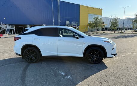 Lexus RX IV рестайлинг, 2019 год, 4 800 000 рублей, 6 фотография
