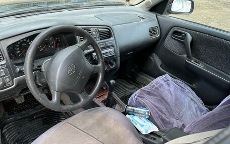 Nissan Primera II рестайлинг, 1998 год, 50 000 рублей, 12 фотография