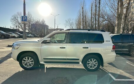 Toyota Land Cruiser 200, 2017 год, 6 000 000 рублей, 20 фотография
